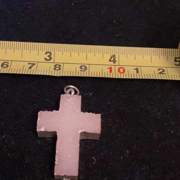 ✝️ ESTATE Jewelry Sale Beautiful Light Pink Quartz BOLD CROSS Pendant - Picture 5 of 5